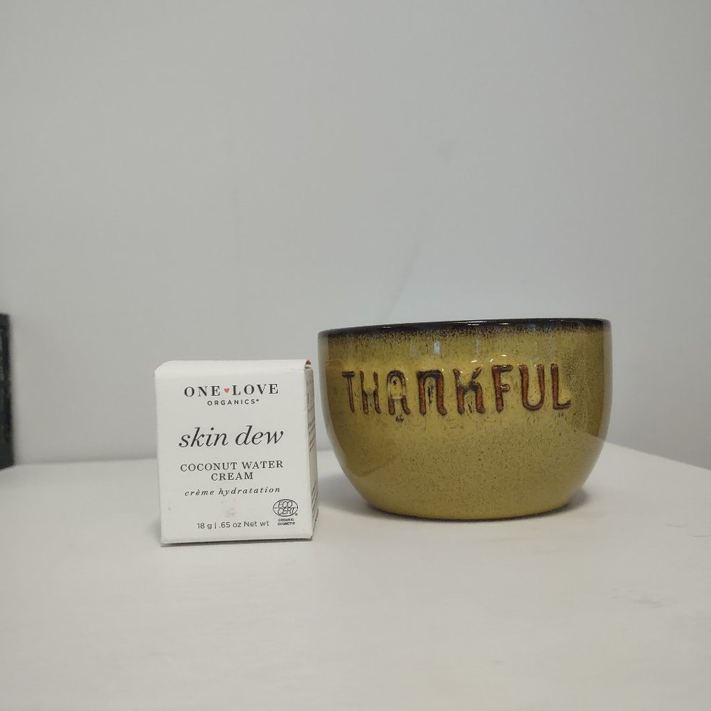 ONE LOVE Skin Dew, BNIB